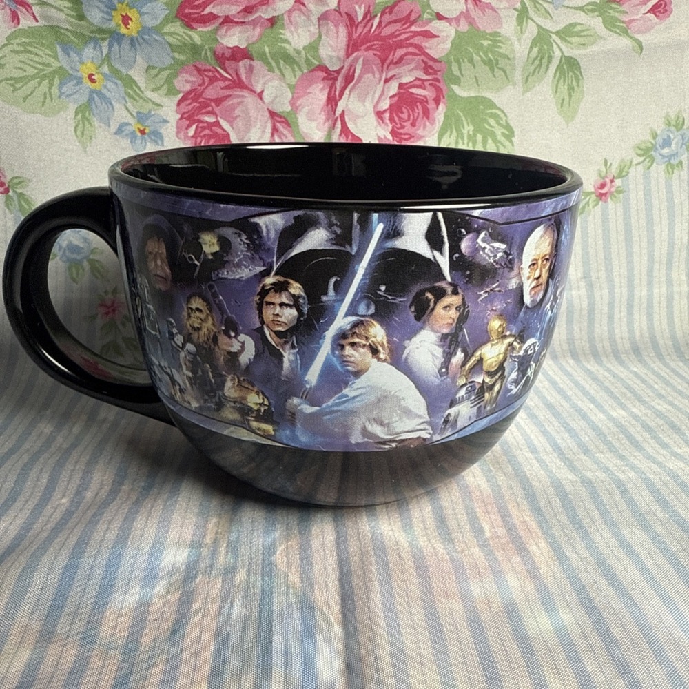 Star Wars Original Trilogy Collage Mug Cup Darth Vader‎ Luke Leia Chewbacca